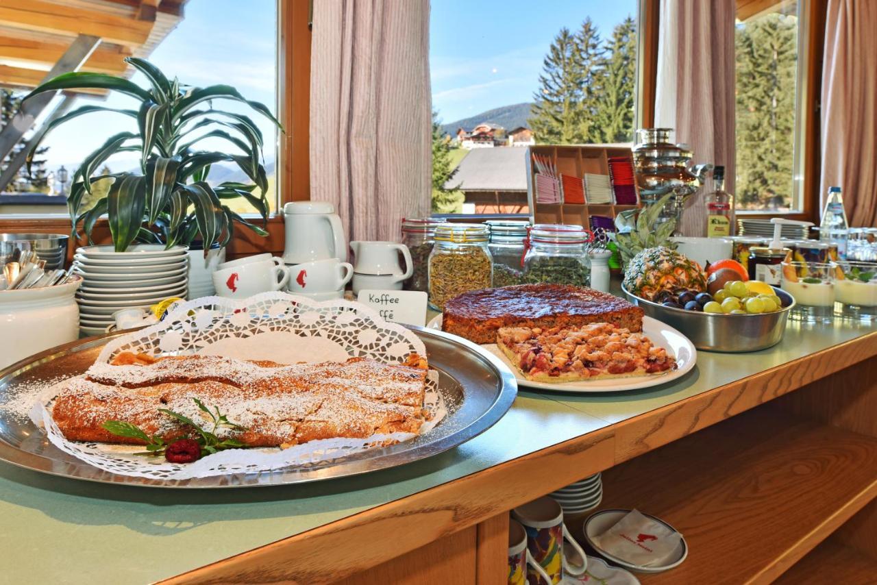Hotel Ranuimuellerhof Funes  Extérieur photo