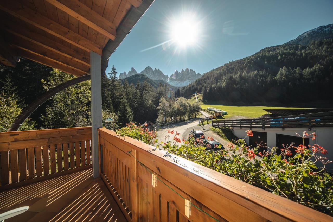 Hotel Ranuimuellerhof Funes  Extérieur photo