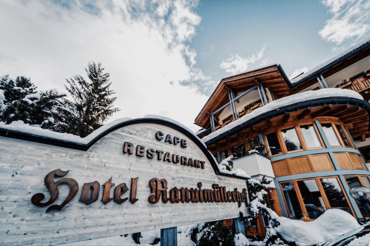 Hotel Ranuimuellerhof Funes  Extérieur photo
