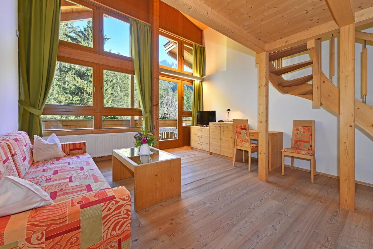 Hotel Ranuimuellerhof Funes  Extérieur photo