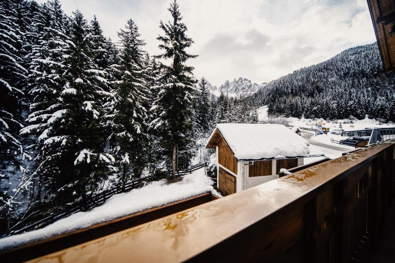 Hotel Ranuimuellerhof Funes  Extérieur photo