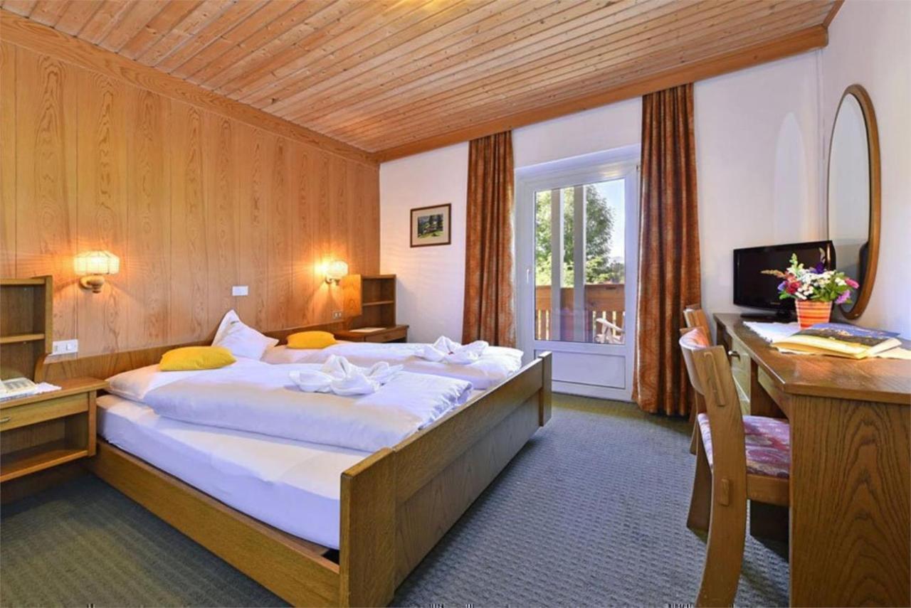Hotel Ranuimuellerhof Funes  Extérieur photo
